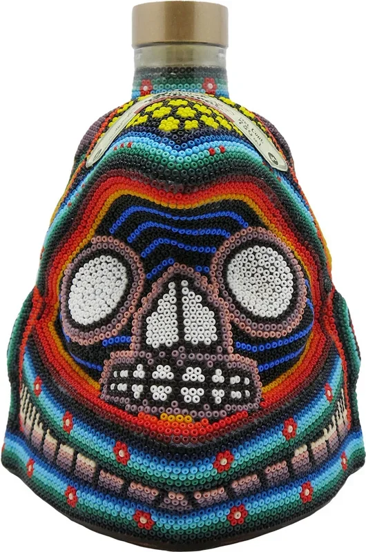 Riqueza Cultural Tequila Anejo Craneo Huichol 750ml